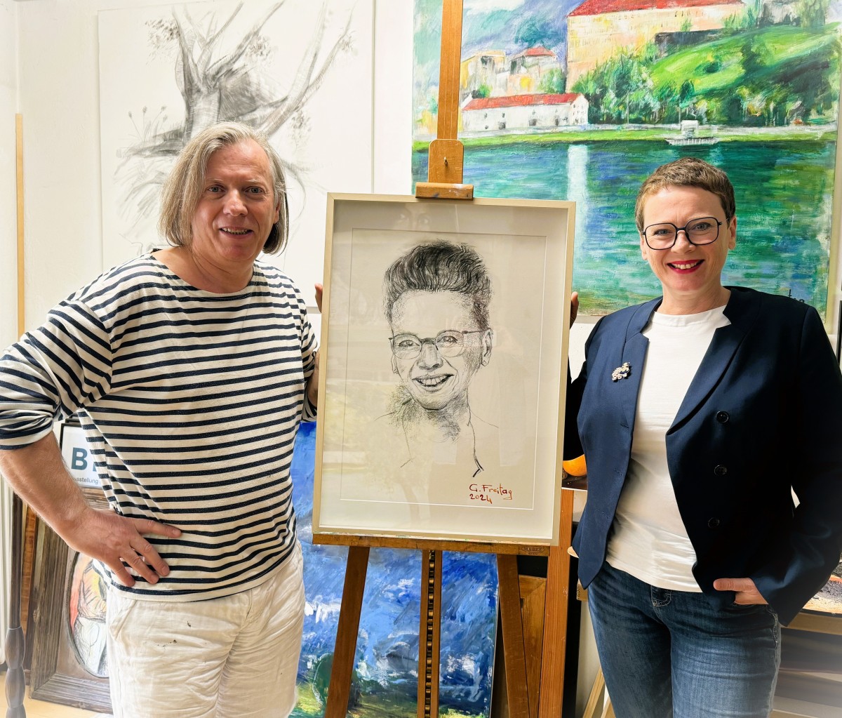 Eva Schobesberger, Atelierbesuch beim Linzer Kunstmaler Gazmend Freitag